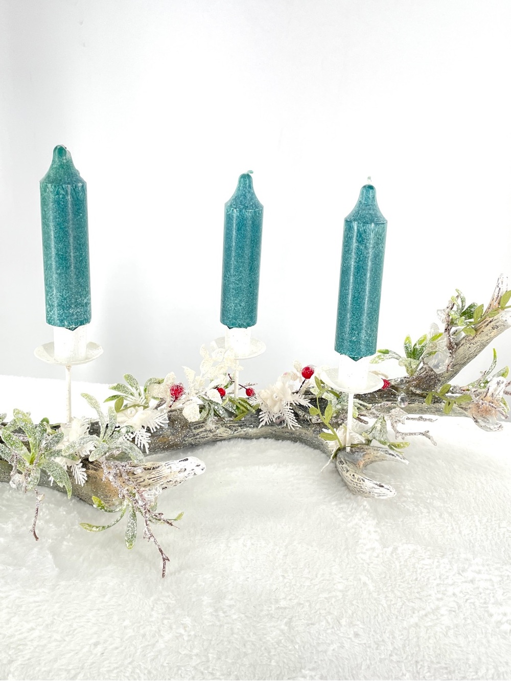 Rare Katherine's Collection Mistletoe Magic Antler 3 Candleholder